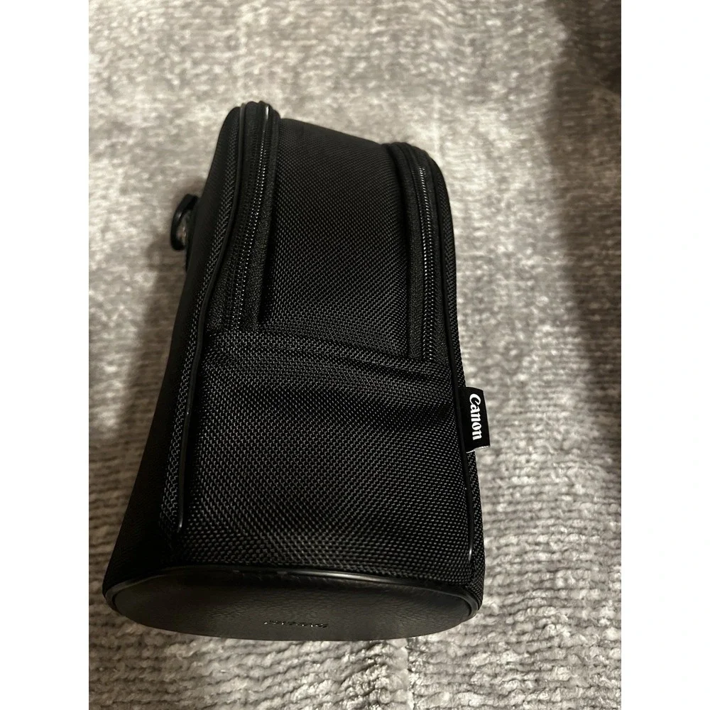 Canon LZ1326B Lens Case With Strap NWOT